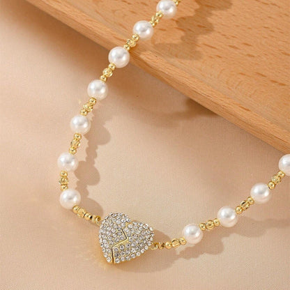 New Magnetic Pearl Heart Necklace