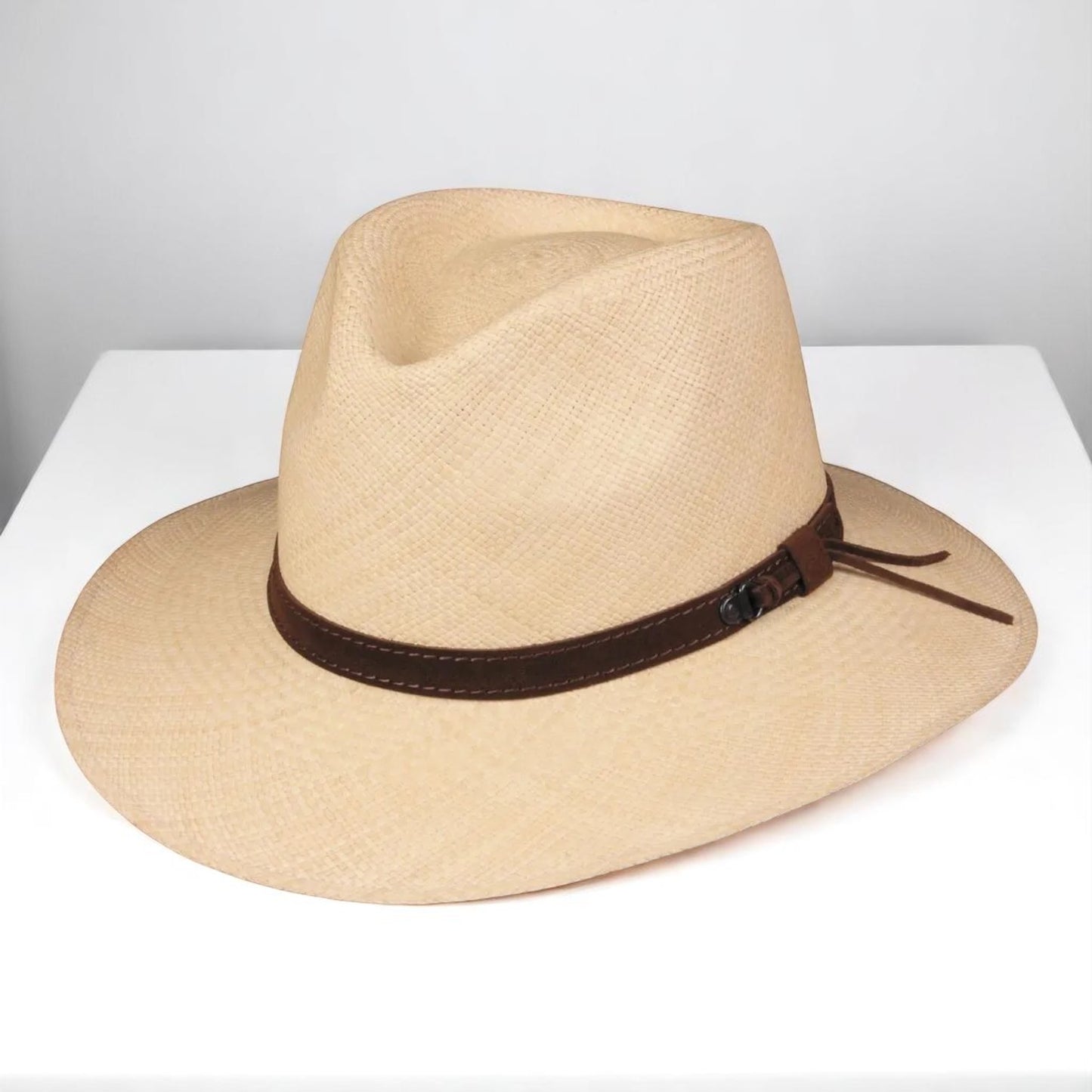 Can be rolls up for packing | Ecuador Straw Panama Hat