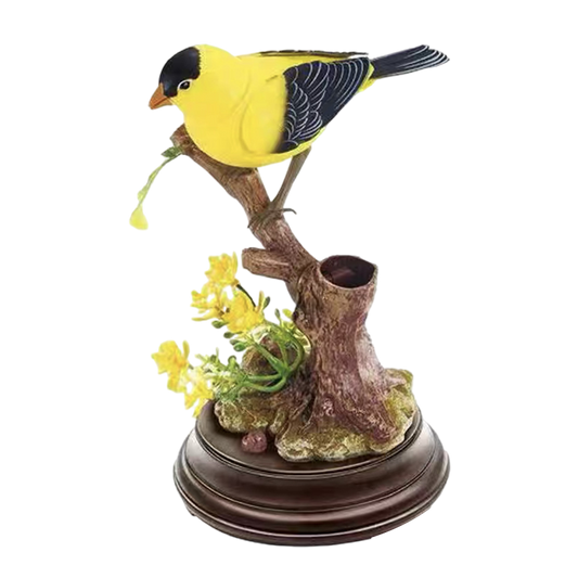 A lifelike singing bird