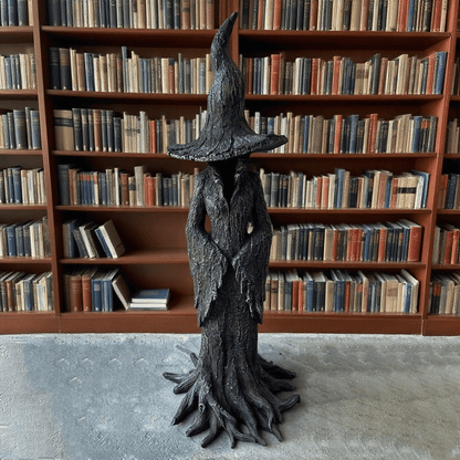 🔥❤️‍🔥🧙‍♀️Hand-Painted Enchanting Witch Statue: The Guardian of Your Home