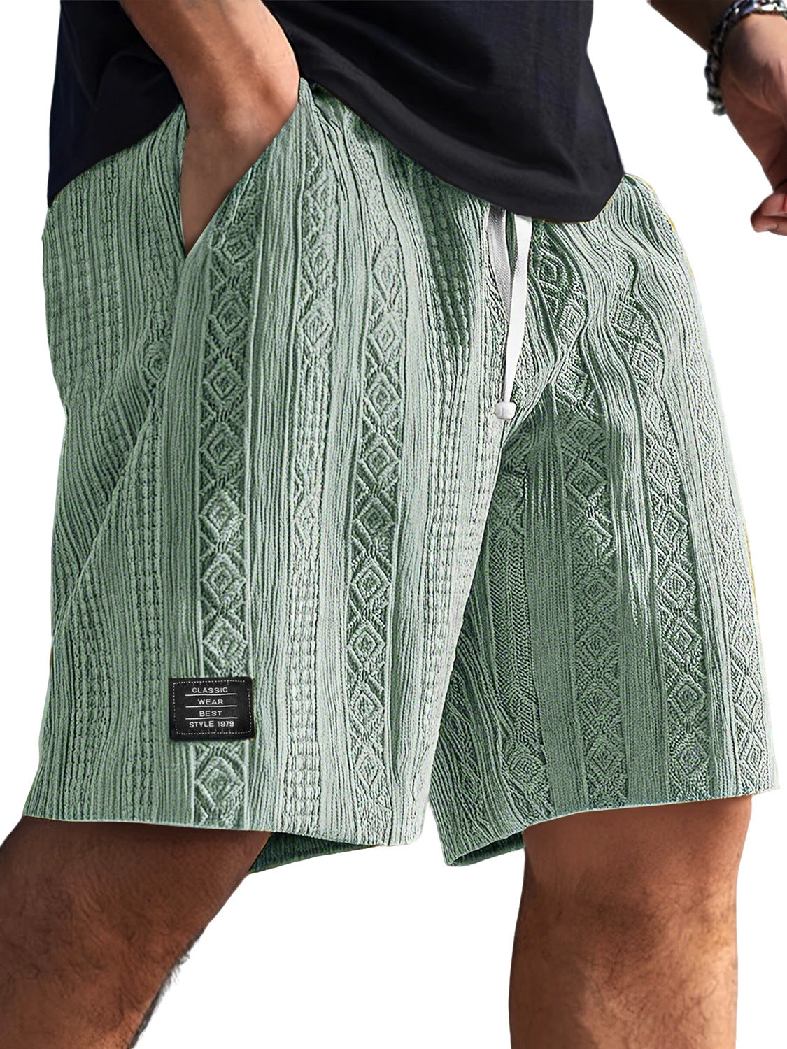 Men's daily casual and comfortable short pants with stylish patterns