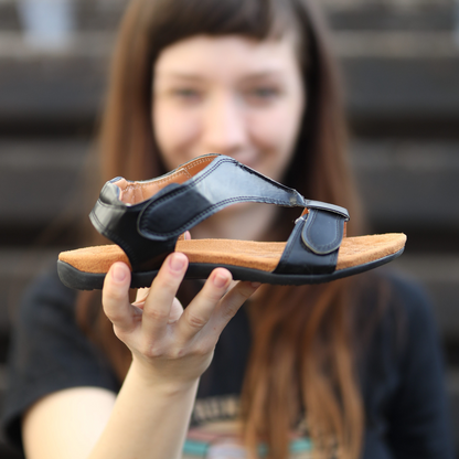 Ergonomic orthopaedic sandals for pain relief